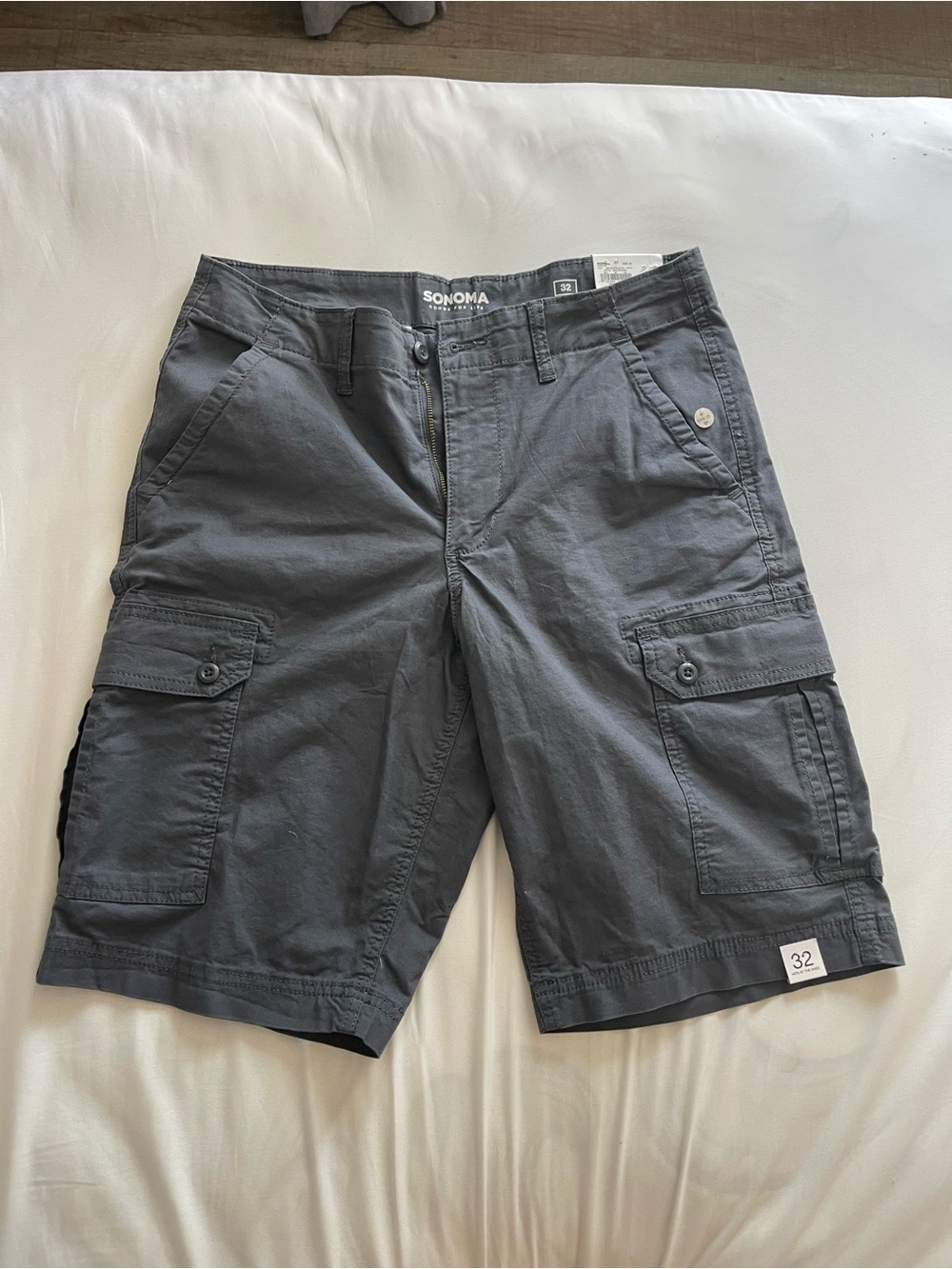 Sonoma Men's Charcoal Cargo Shorts - Classic Utility